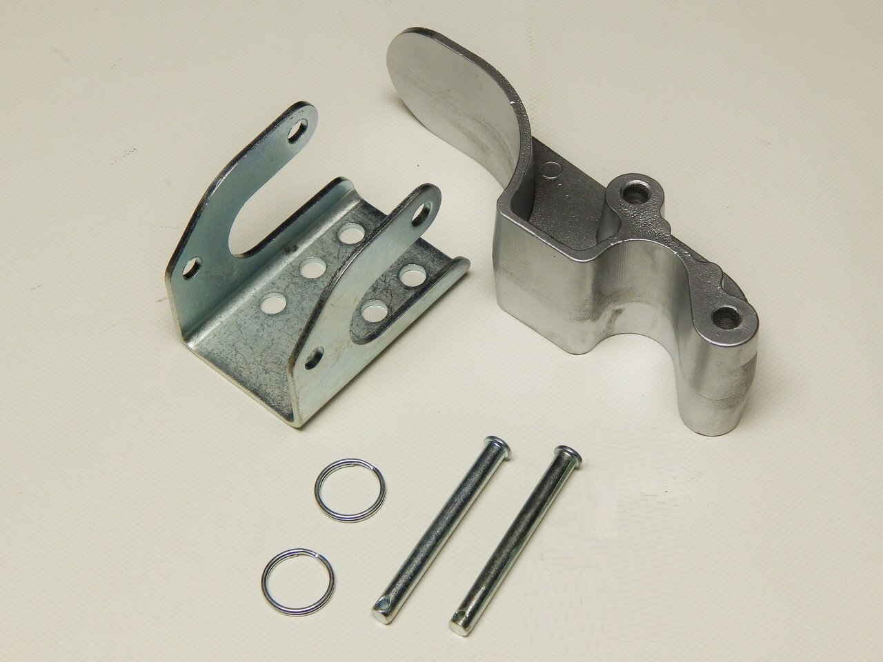 Complete Aluminum Tarp Stop - 3" Upright, Bracket and Pins - kym-industries